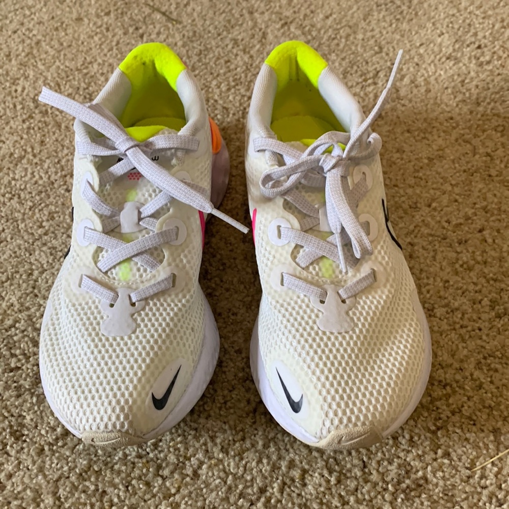 Nike renew running show, barely used, like new.
